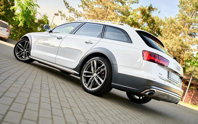 Audi A6 cena 94800 przebieg: 299998, rok produkcji 2017 z Płock małe 781